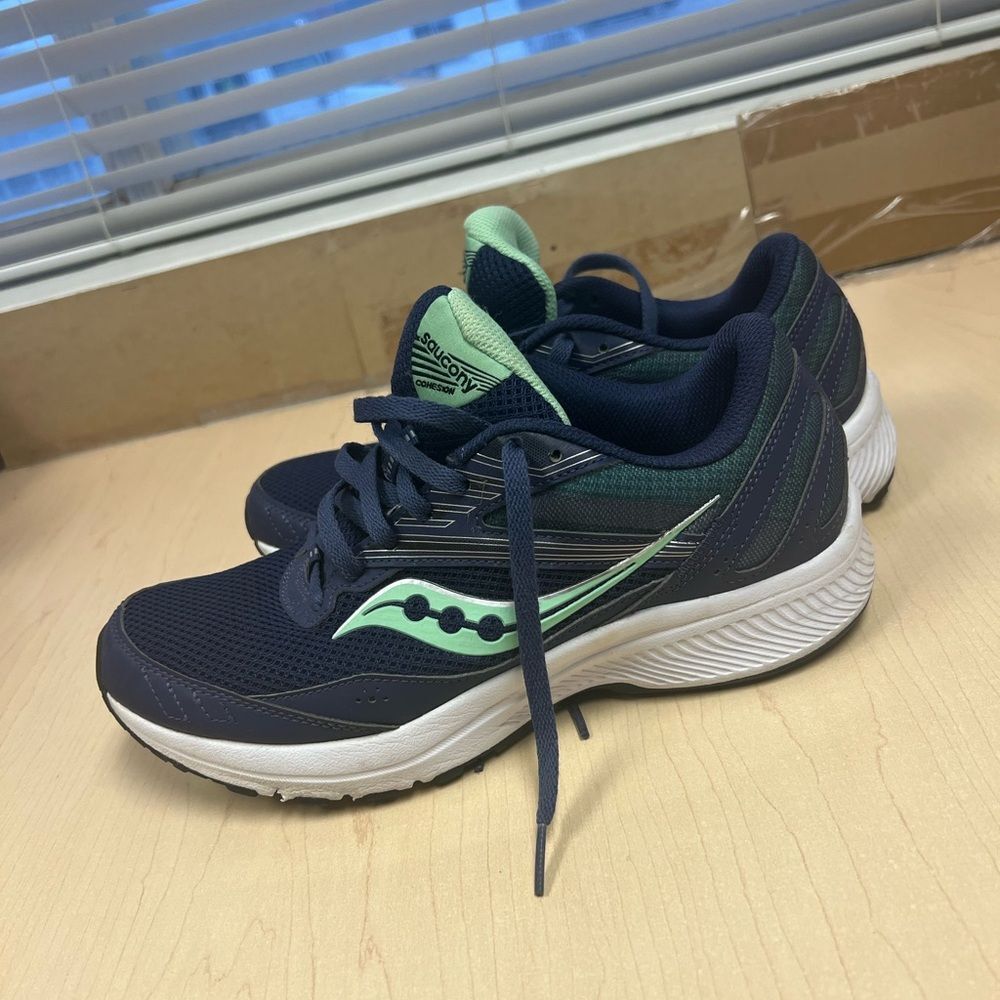 Saucony Women's Running Shoes Women Size 9